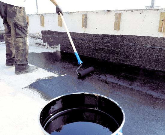 Eksploatuojamų stogų hidroizoliacija ir apsauga nuo vandens pratekėjimų.